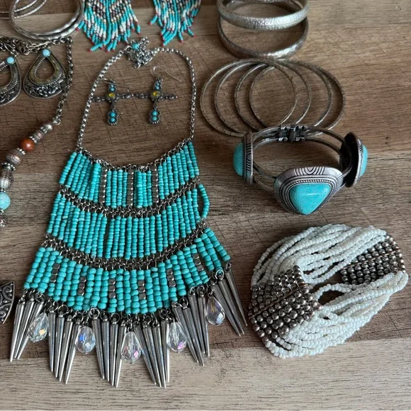 28 Piece Western Statement Jewelry Bundle - Squash Blossom Bracelets Earrings - Picture 6 of 13